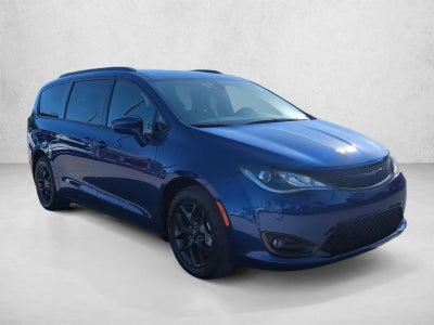 2018 Chrysler Pacifica Touring L FWD