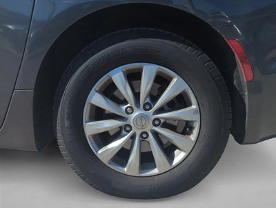 2019 Chrysler Pacifica Touring L FWD