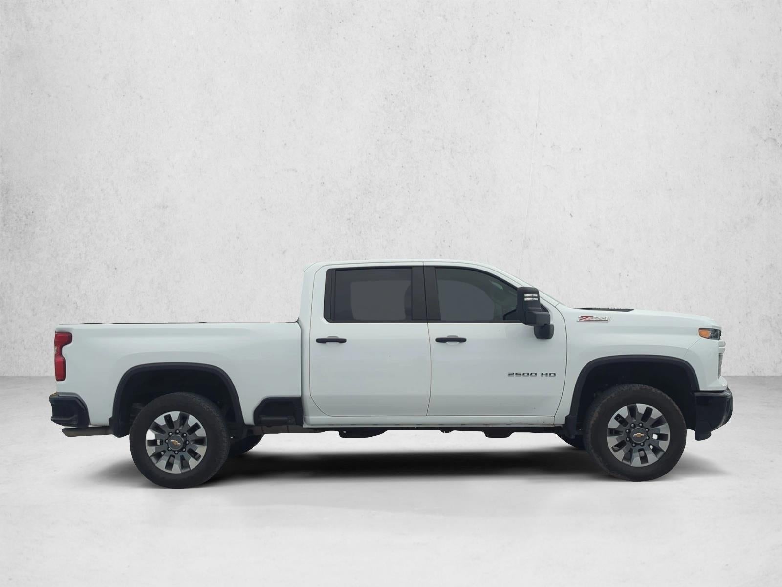 2025 Chevrolet Silverado 2500 HD Crew Cab Standard Box 4-Wheel Drive Custom