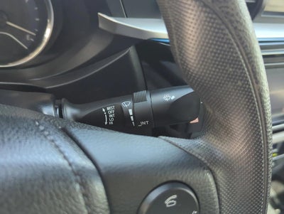 2014 Toyota Corolla 4dr Sdn CVT Auto LE (Natl)