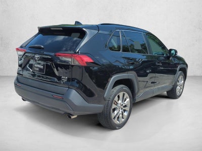 2020 Toyota RAV4 XLE Premium AWD (Natl)
