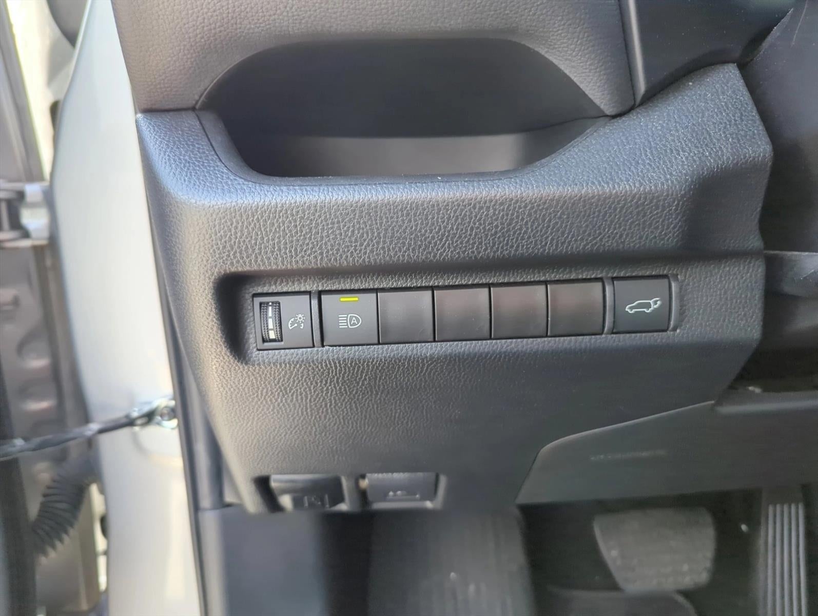 2023 Toyota RAV4 XLE Premium FWD (Natl)
