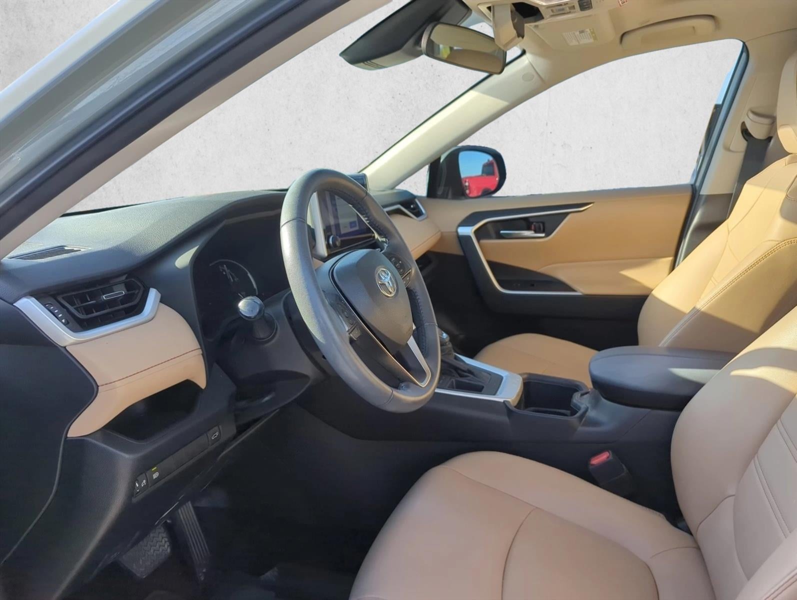 2023 Toyota RAV4 XLE Premium FWD (Natl)