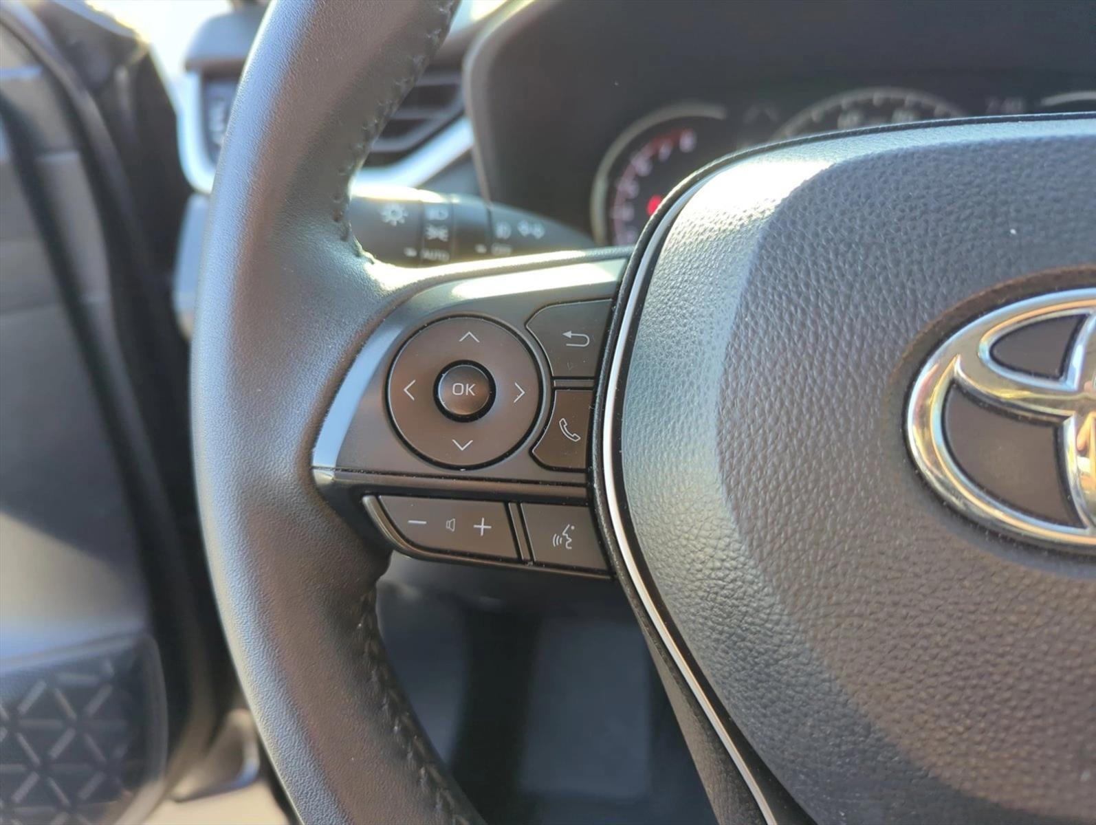 2024 Toyota RAV4 XLE Premium FWD (Natl)