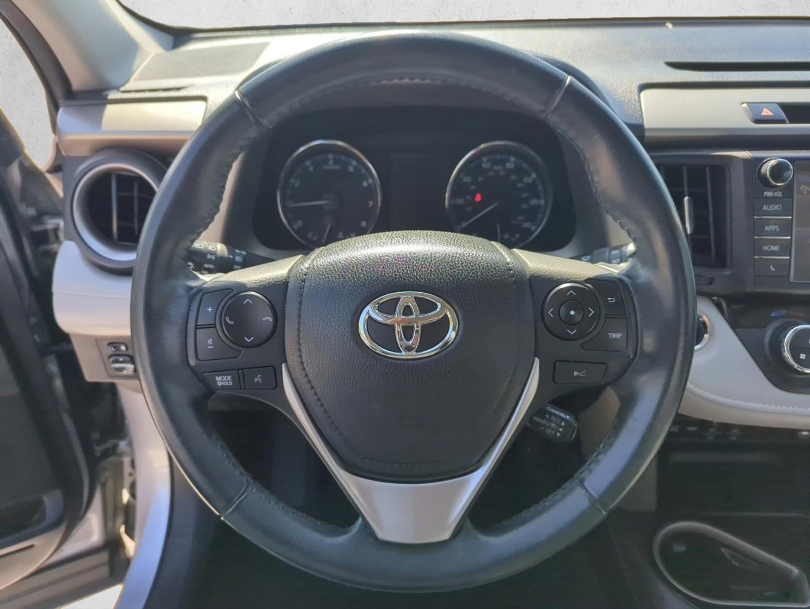 2017 Toyota RAV4 Limited AWD (GS)