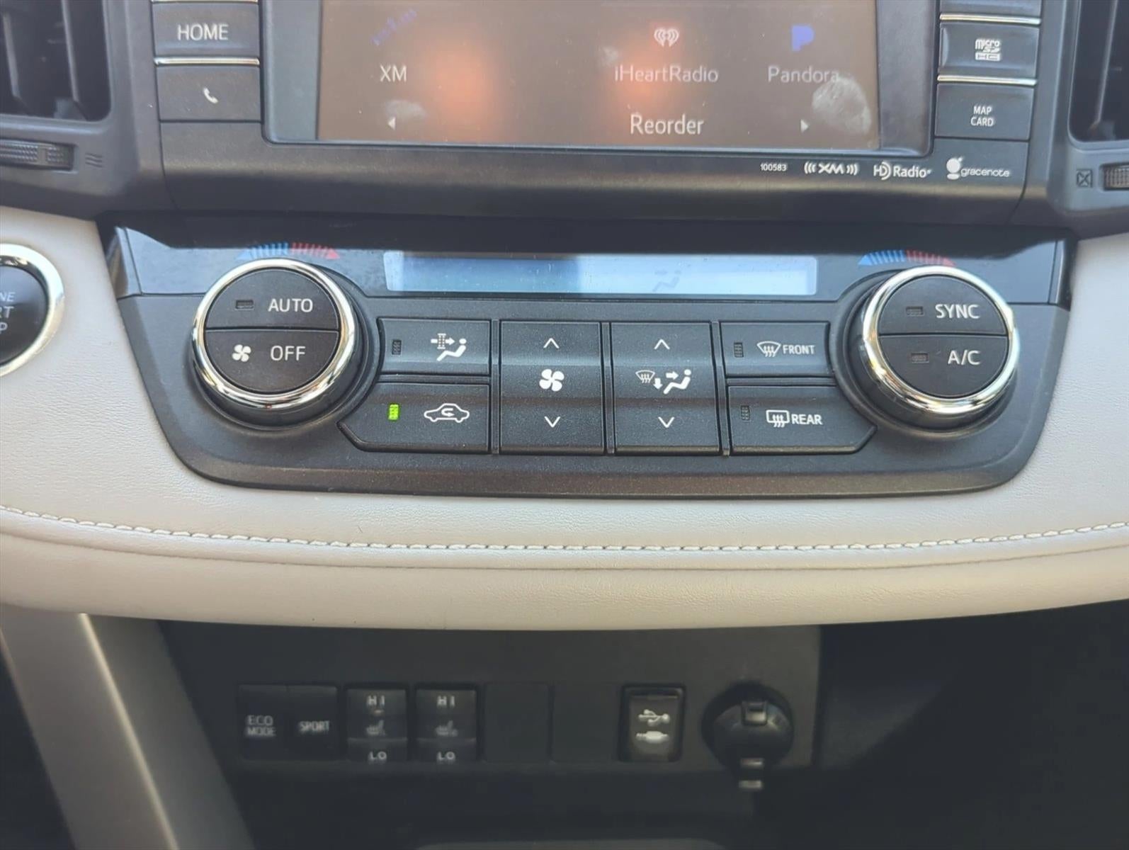 2017 Toyota RAV4 Limited AWD (GS)