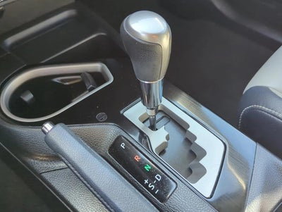 2017 Toyota RAV4 Limited AWD (GS)