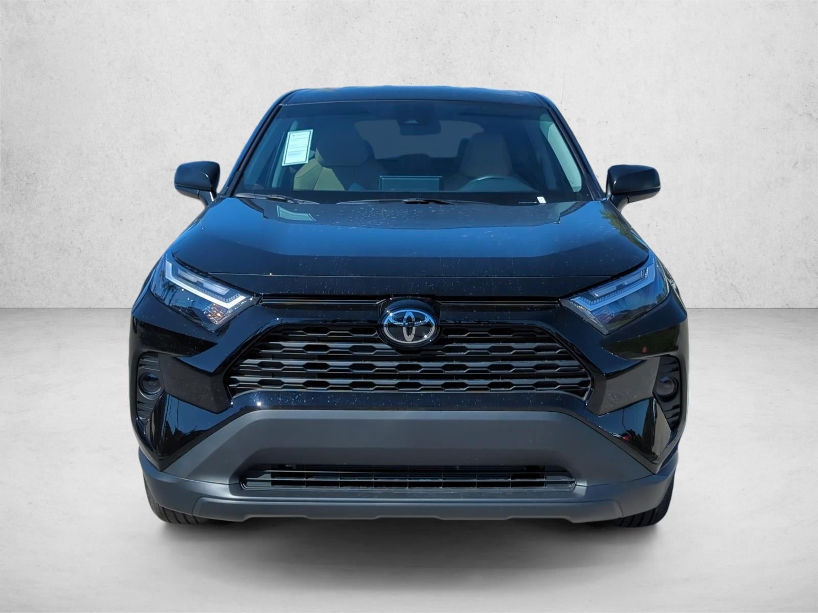 2025 Toyota RAV4 LE FWD (GS)