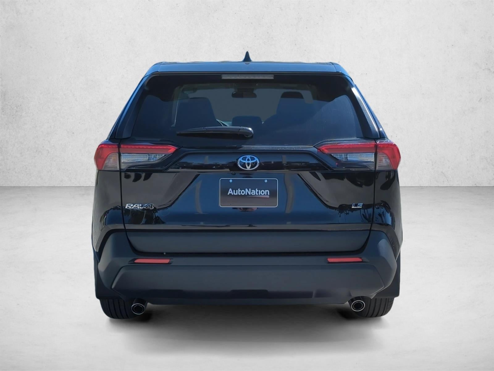 2025 Toyota RAV4 LE FWD (GS)