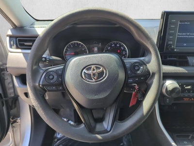 2021 Toyota RAV4 LE FWD (GS)