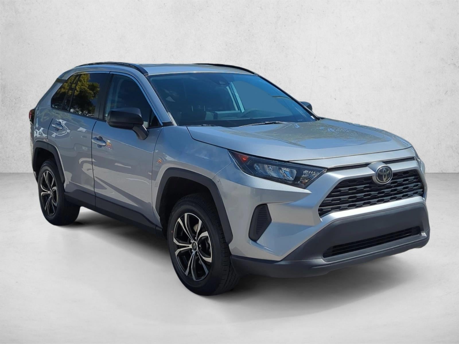 2021 Toyota RAV4 LE FWD (GS)