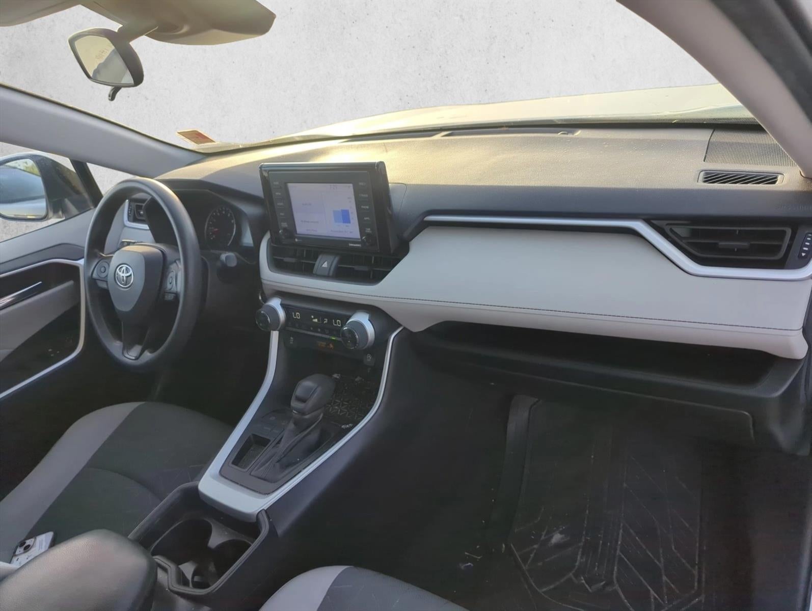 2021 Toyota RAV4 XLE FWD (GS)