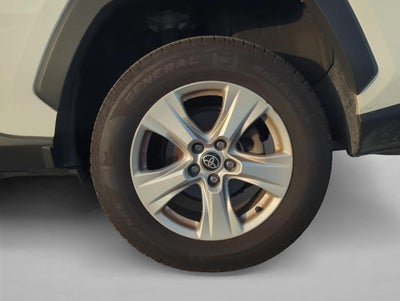 2021 Toyota RAV4 XLE FWD (GS)