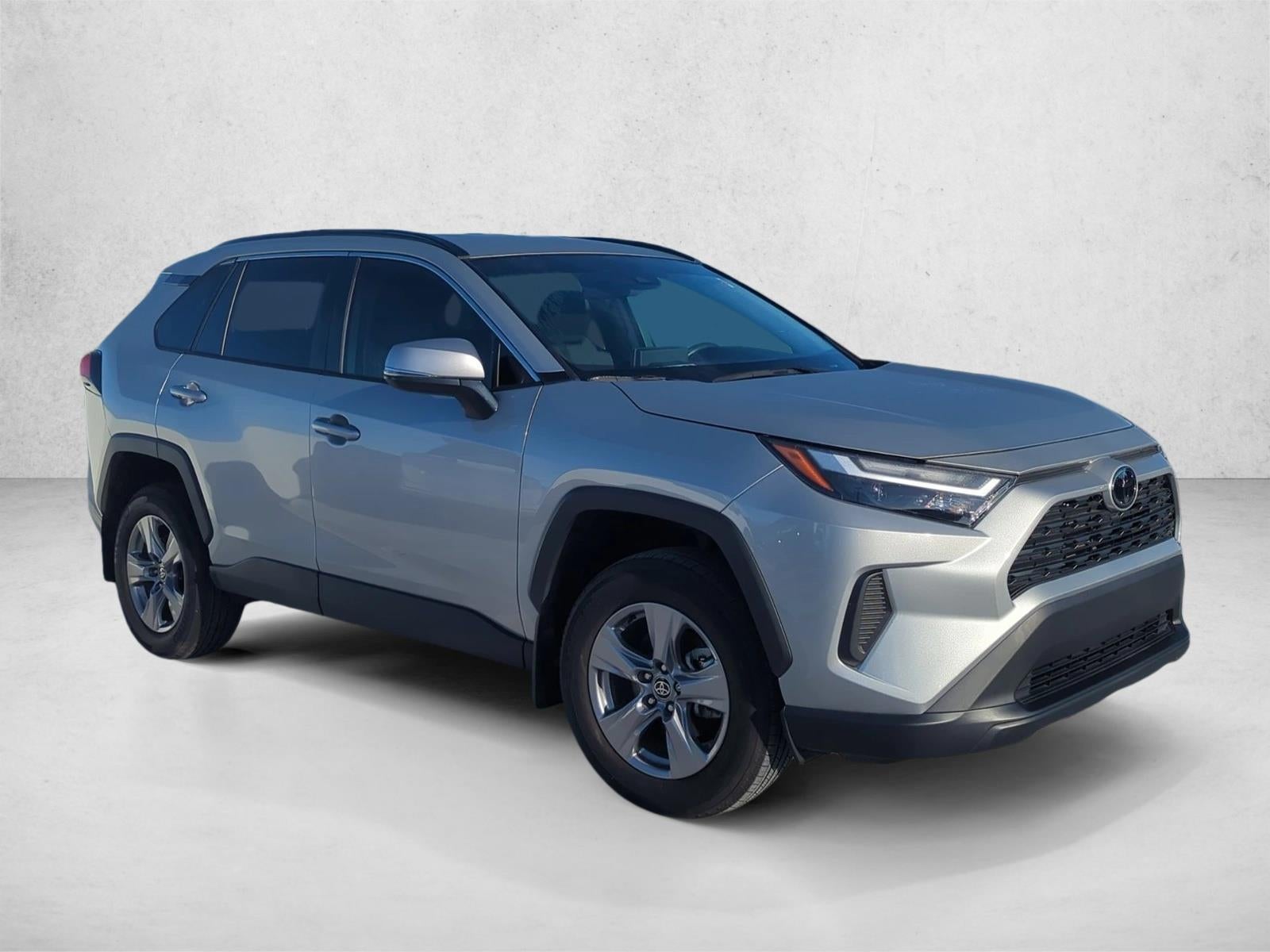 2024 Toyota RAV4 XLE FWD (Natl)