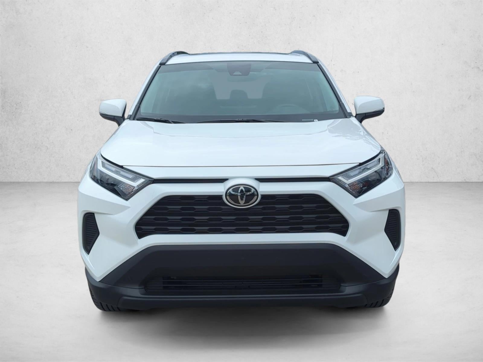2025 Toyota RAV4 XLE FWD (GS)