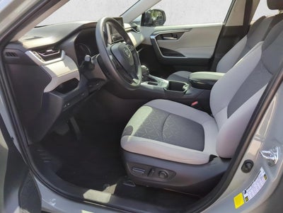 2023 Toyota RAV4 XLE FWD (GS)
