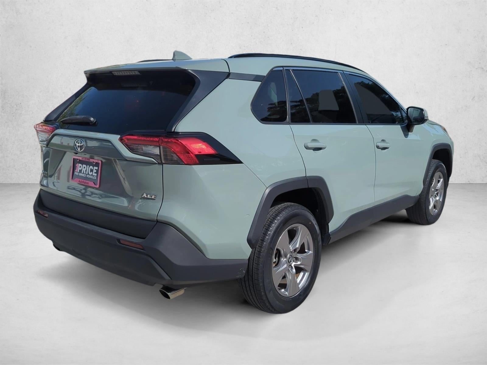 2023 Toyota RAV4 XLE FWD (GS)