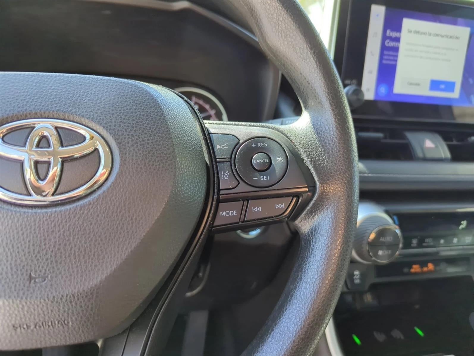 2024 Toyota RAV4 XLE FWD (Natl)