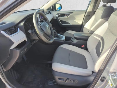 2024 Toyota RAV4 XLE FWD (Natl)