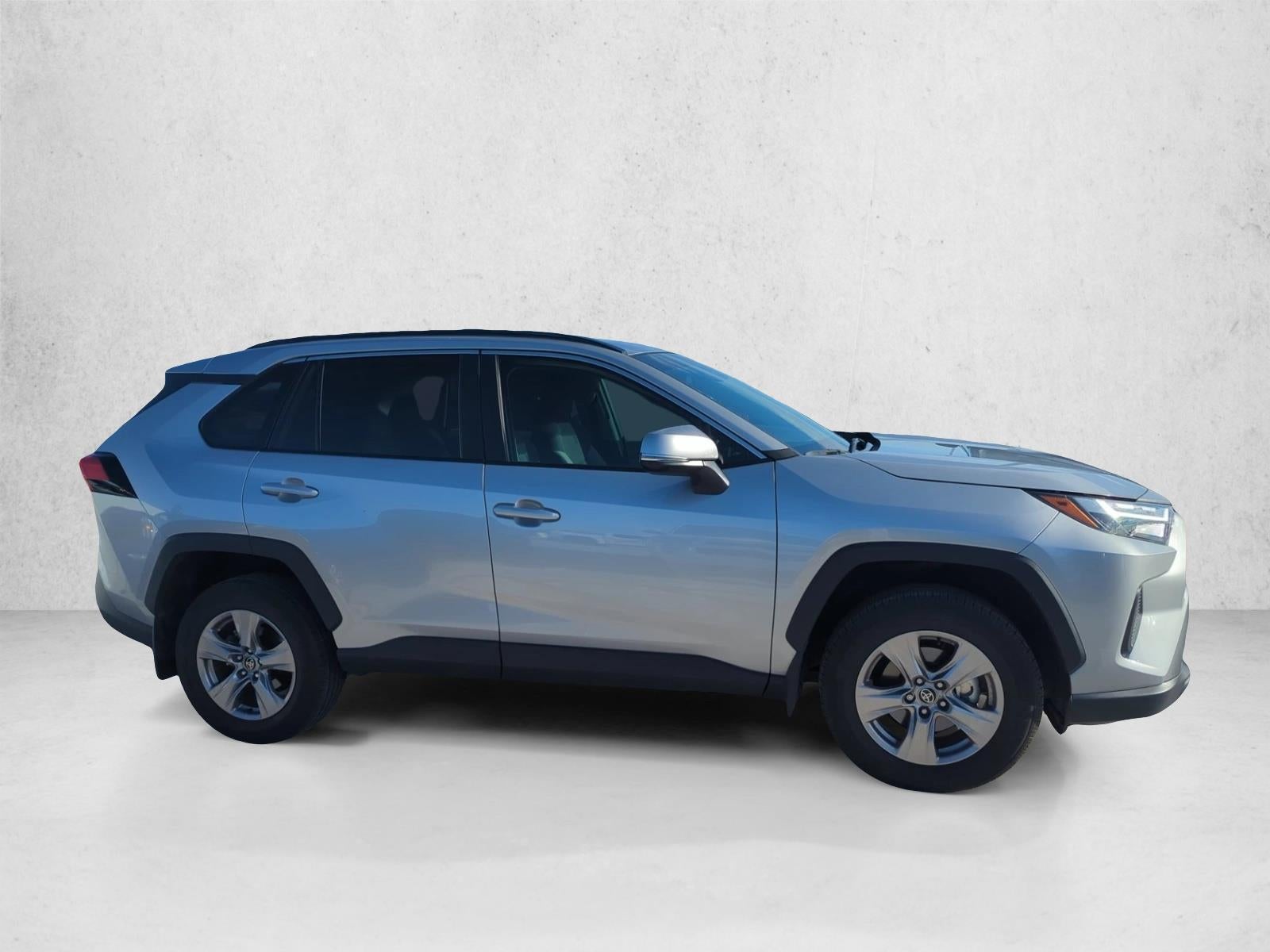 2024 Toyota RAV4 XLE FWD (Natl)