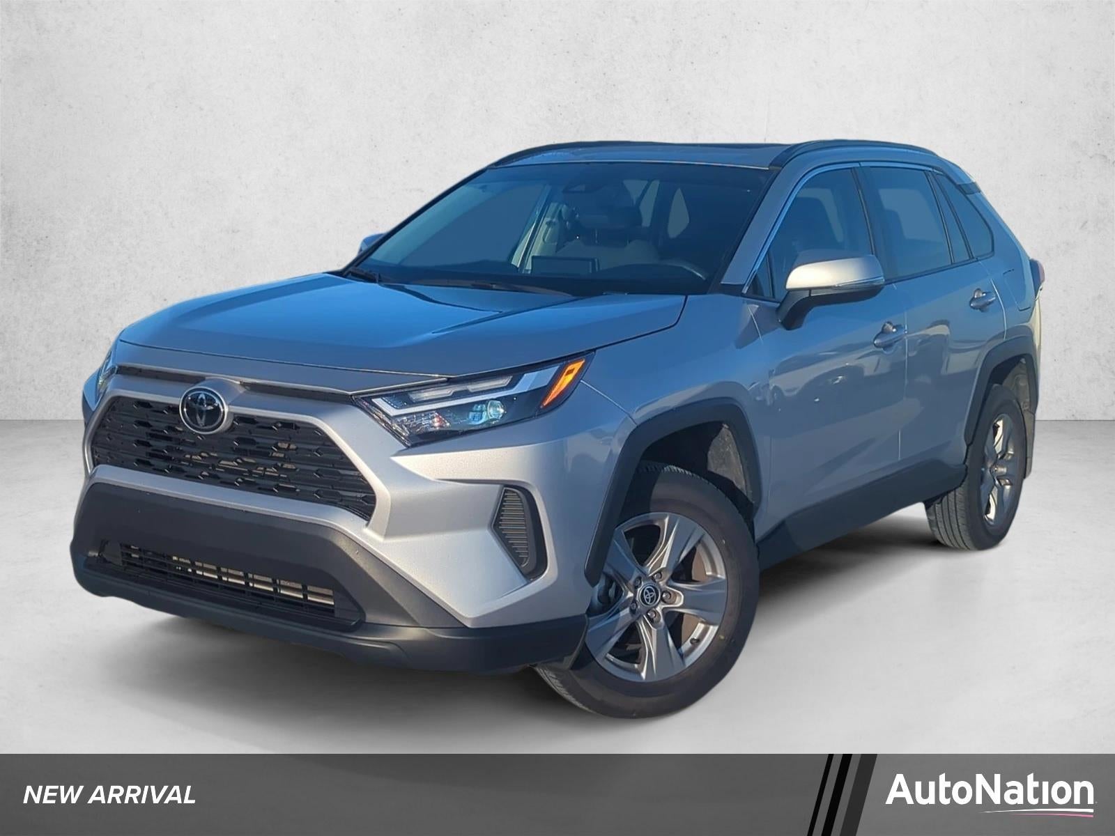 2024 Toyota RAV4 XLE FWD (Natl)