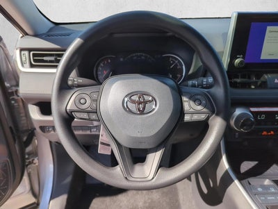 2025 Toyota RAV4 XLE FWD (GS)