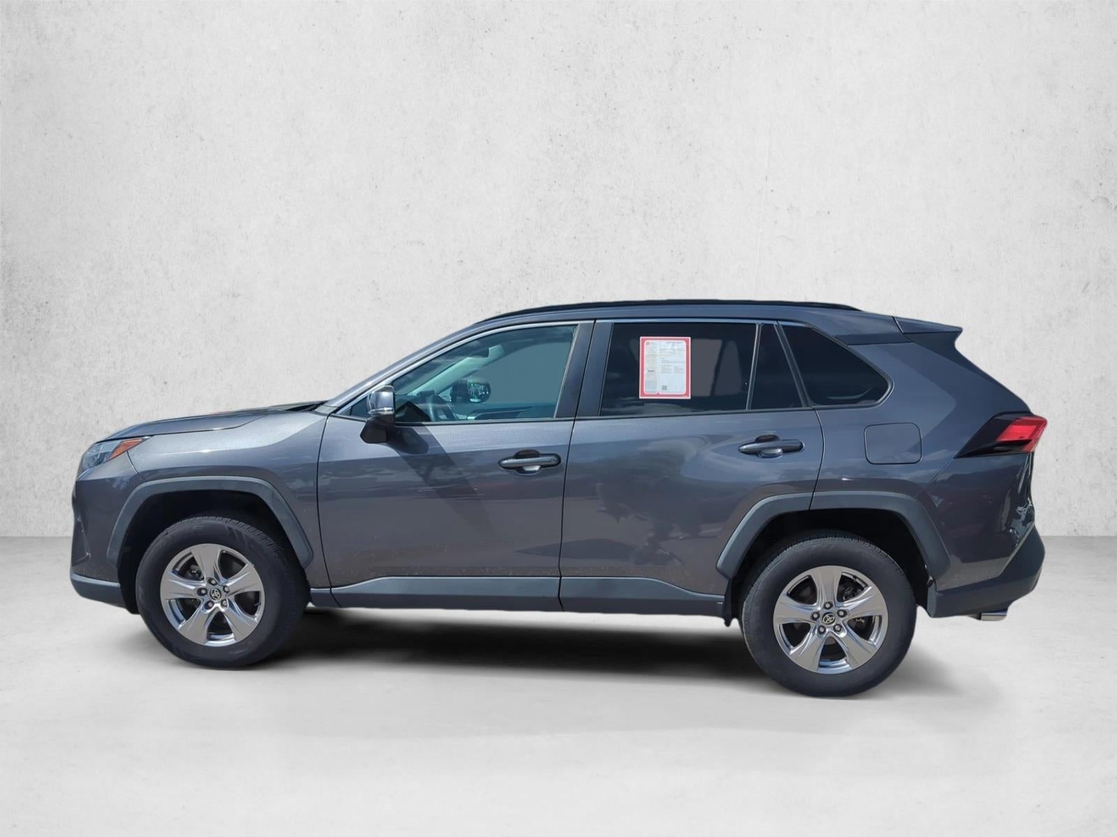 2022 Toyota RAV4 XLE FWD (GS)