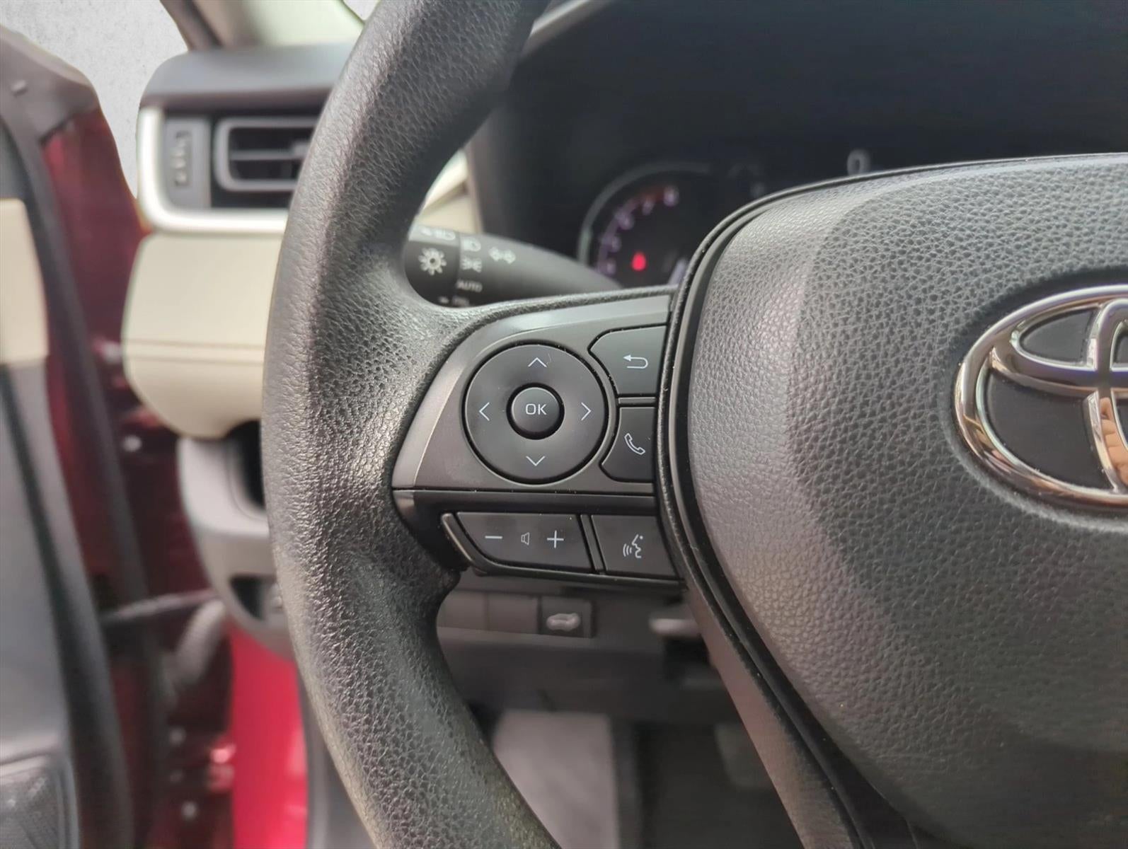 2023 Toyota RAV4 XLE FWD (GS)