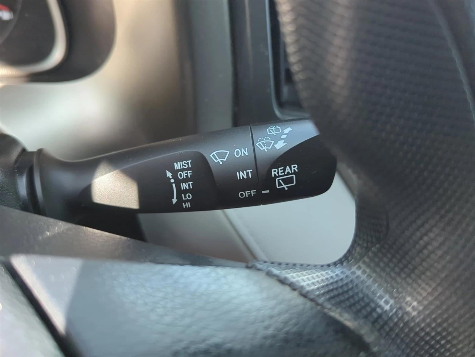 2014 Toyota RAV4 FWD 4dr LE (Natl)