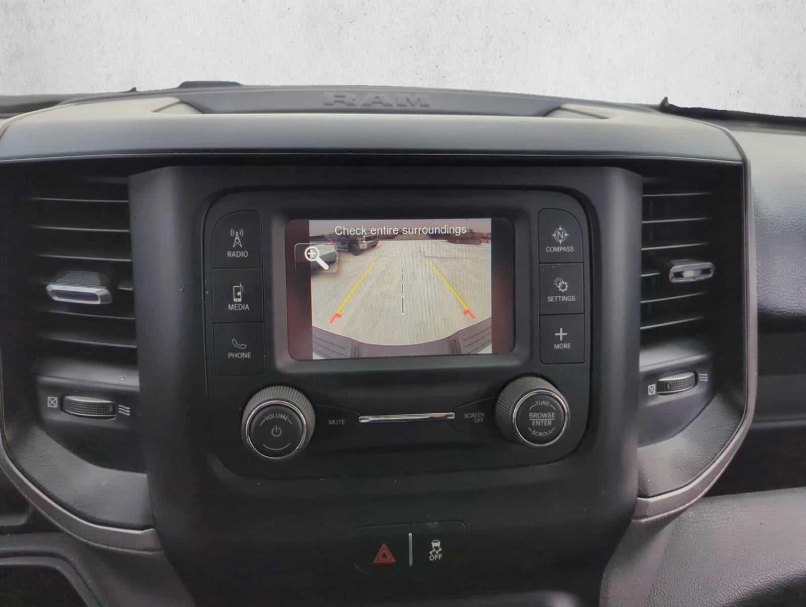 2023 RAM 3500 Tradesman 4x4 Crew Cab 8' Box