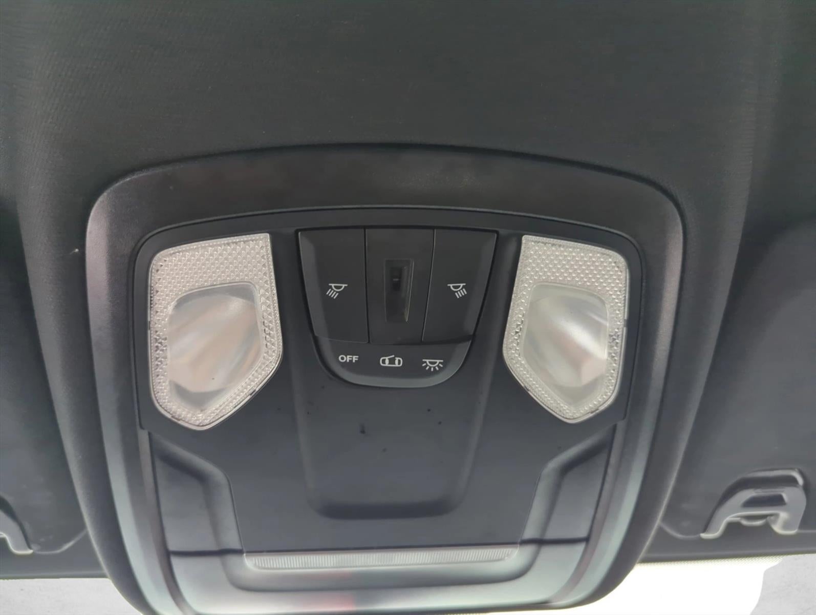 2023 RAM 3500 Tradesman 4x4 Crew Cab 8' Box