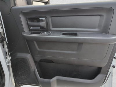 2023 RAM 3500 Tradesman 4x4 Crew Cab 8' Box