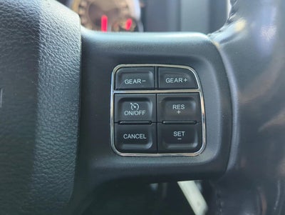 2016 RAM 1500 4WD Crew Cab 5.7 Ft Box Big Horn