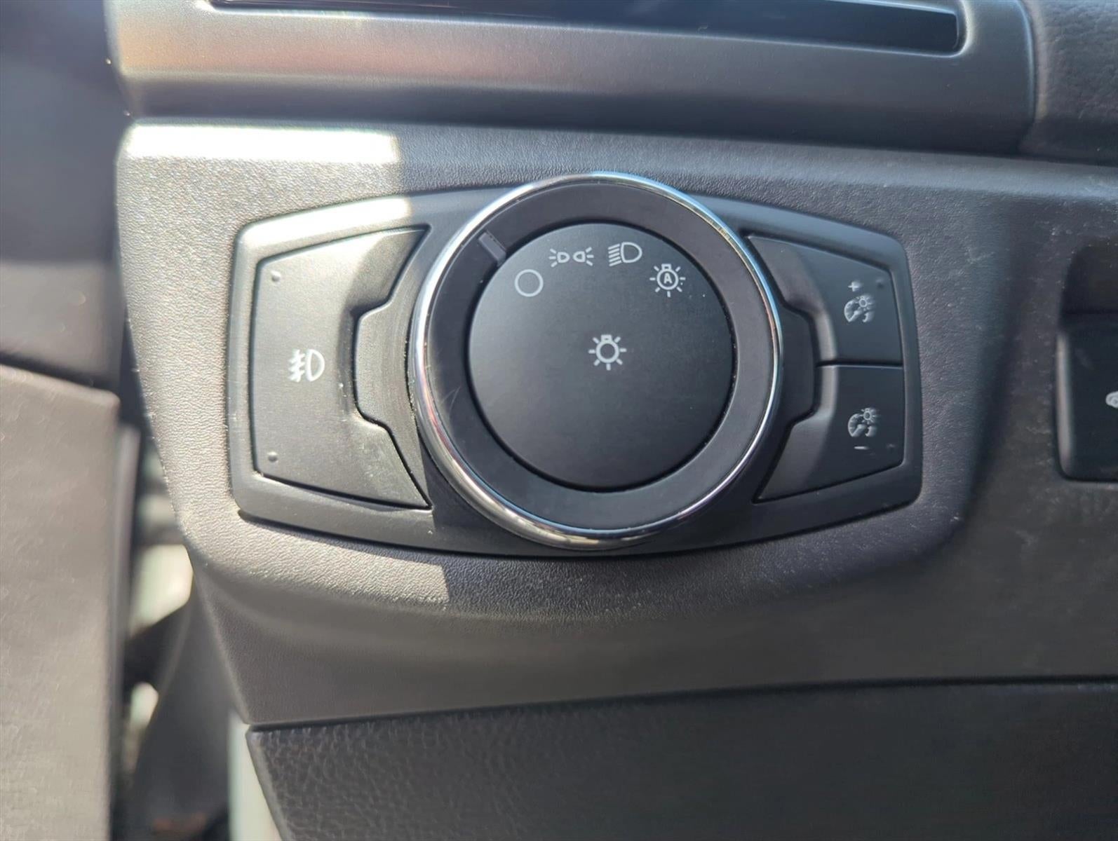 2013 Ford Fusion 4dr Sdn SE FWD