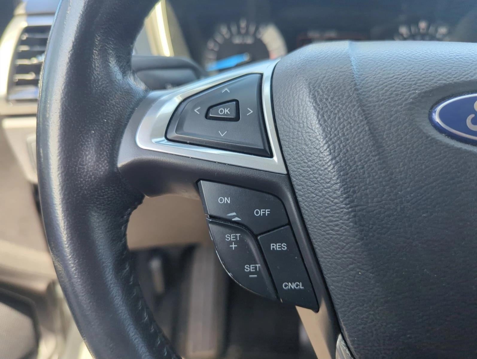 2013 Ford Fusion 4dr Sdn SE FWD