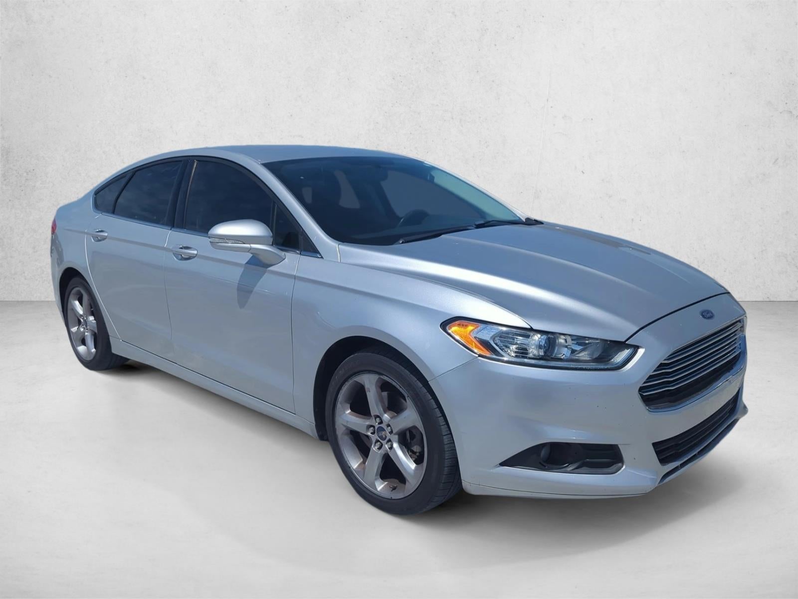 2013 Ford Fusion 4dr Sdn SE FWD