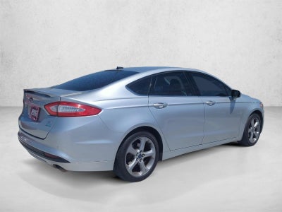 2013 Ford Fusion 4dr Sdn SE FWD
