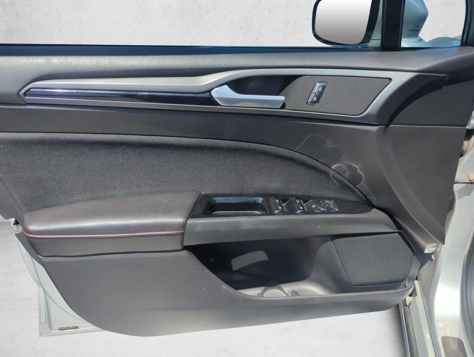 2013 Ford Fusion 4dr Sdn SE FWD