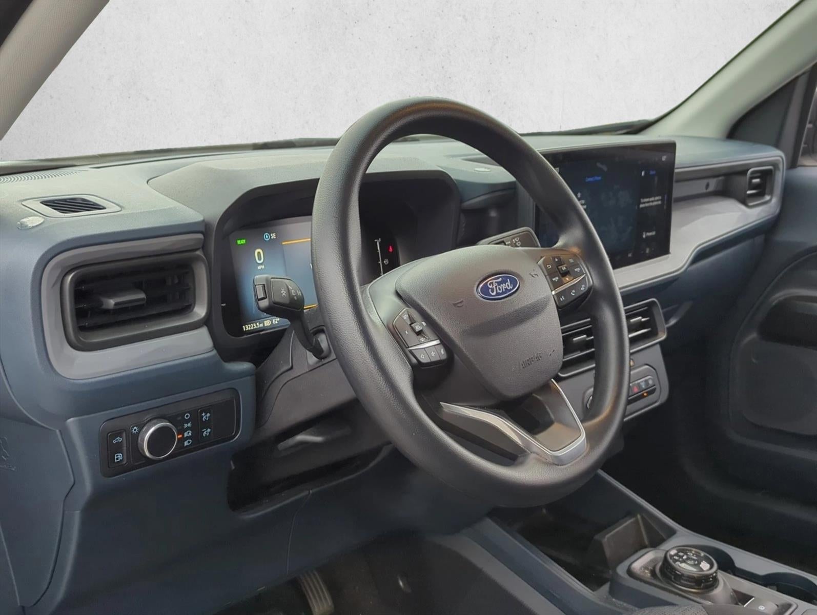 2025 Ford Maverick XL FWD SuperCrew