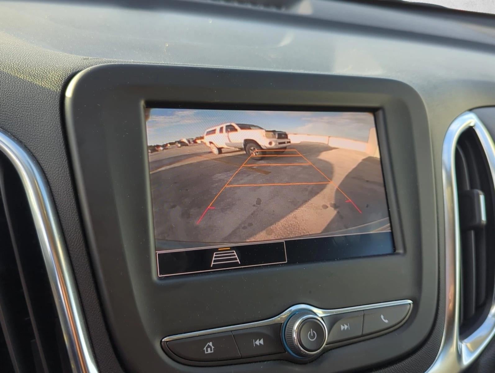 2024 Chevrolet Equinox FWD LT