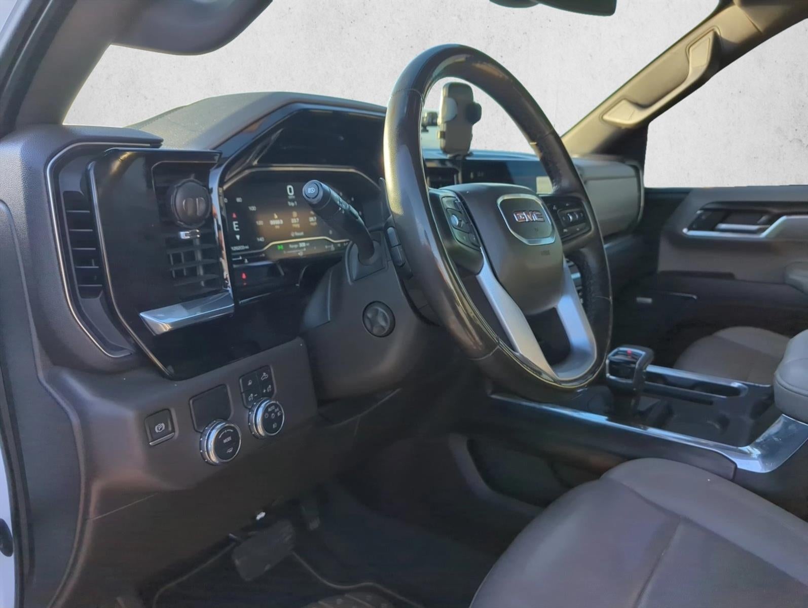 2023 GMC Sierra 1500 Crew Cab Short Box 2-Wheel Drive SLT