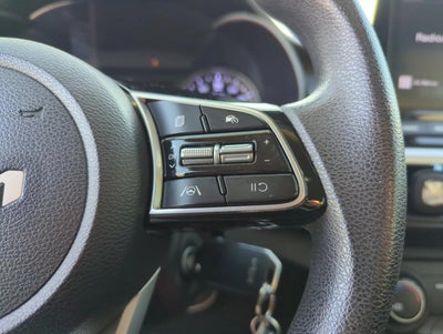 2023 Kia Forte LX IVT