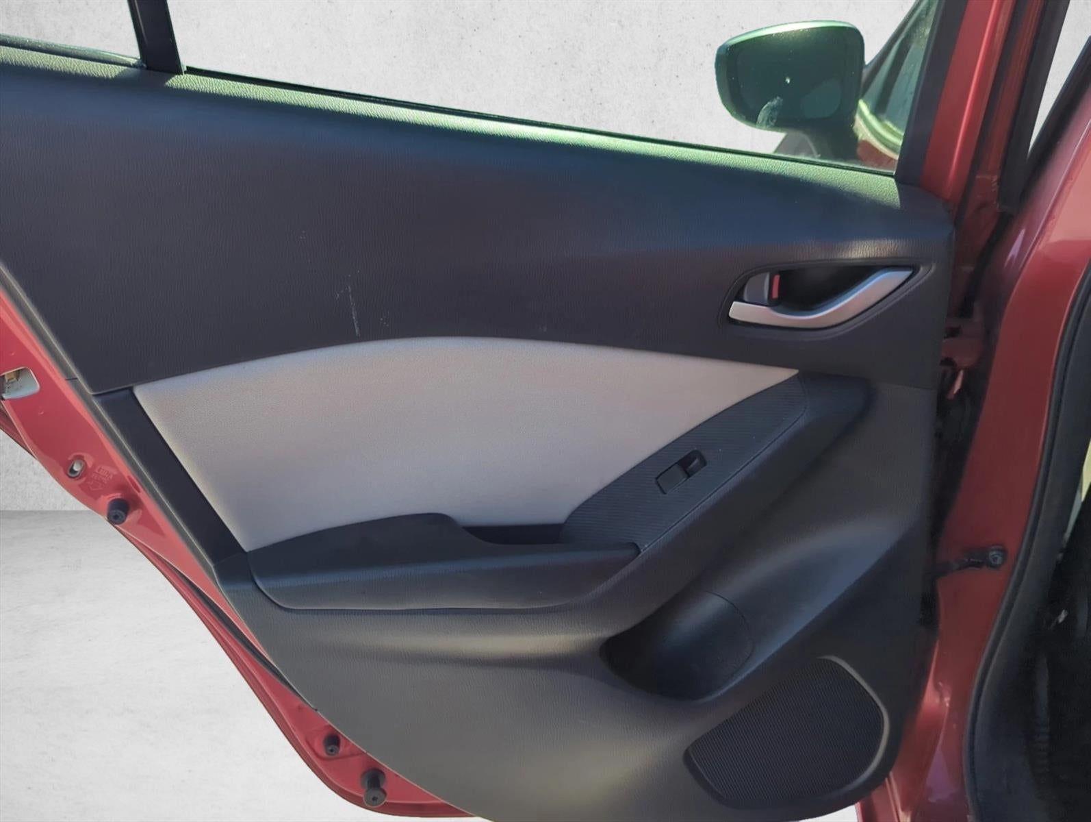 2016 Mazda Mazda3 4dr Sdn Auto i Sport