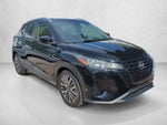 2022 Nissan Kicks SV FWD