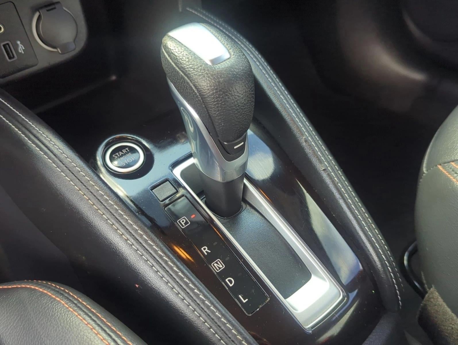 2020 Nissan Kicks SR FWD