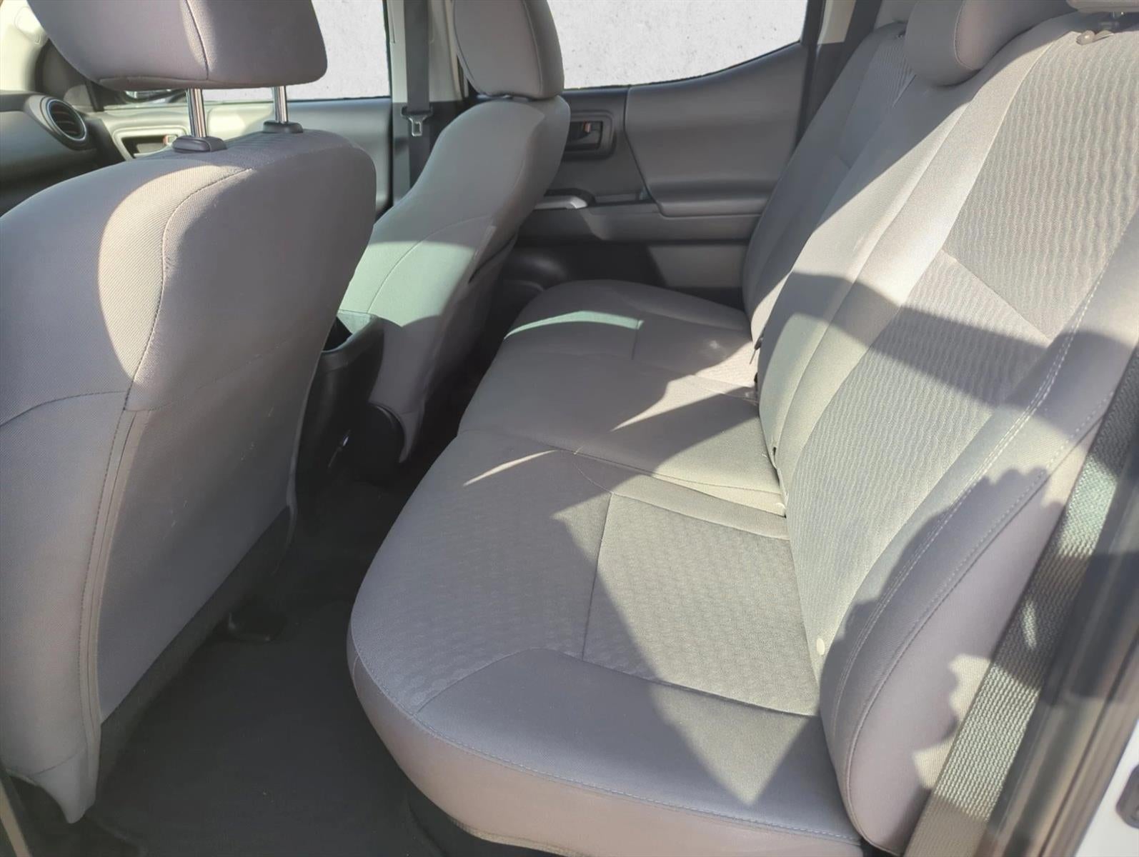 2023 Toyota Tacoma 2WD 2WD SR5 Double Cab 5' Bed V6 AT (GS)