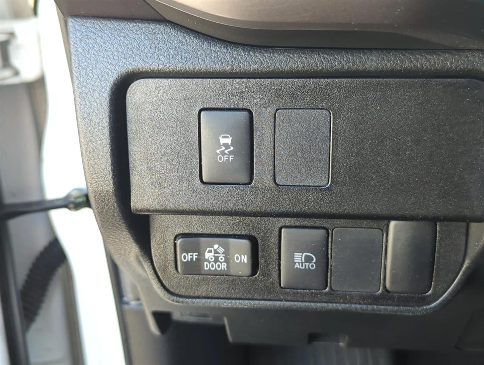 2022 Toyota Tacoma 2WD 2WD SR5 Double Cab 5' Bed V6 AT (GS)