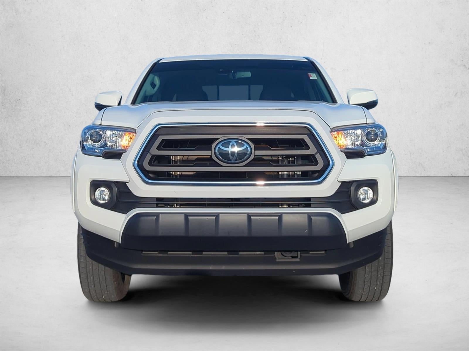 2022 Toyota Tacoma 2WD 2WD SR5 Double Cab 5' Bed V6 AT (GS)