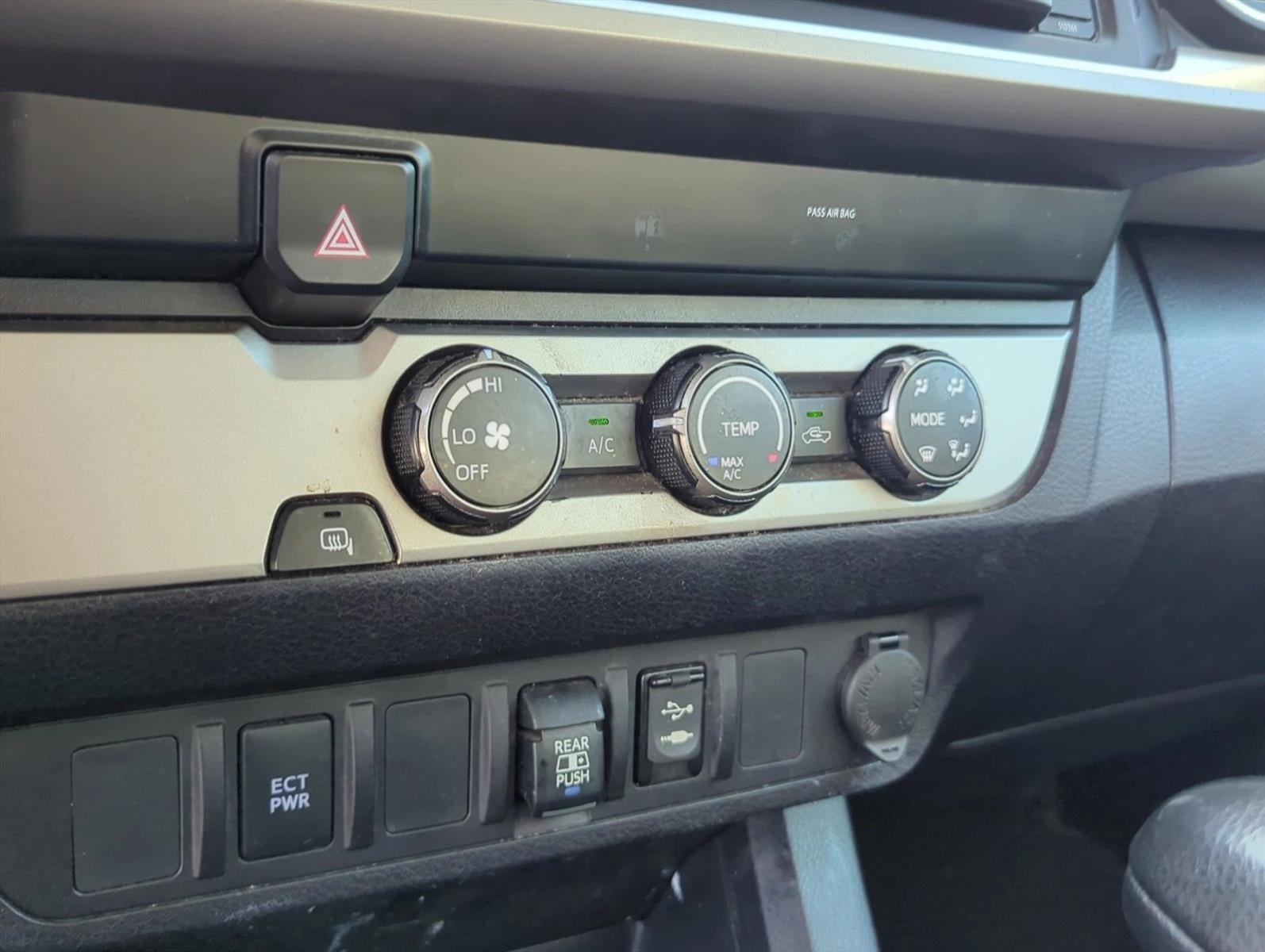 2019 Toyota Tacoma 2WD 2WD SR5 Double Cab 5' Bed V6 AT (GS)