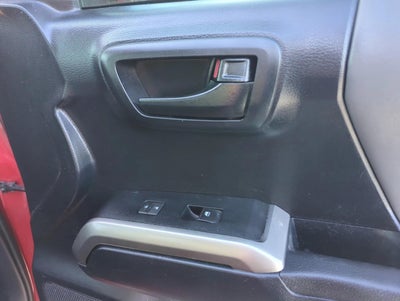 2019 Toyota Tacoma 2WD 2WD SR5 Double Cab 5' Bed V6 AT (GS)